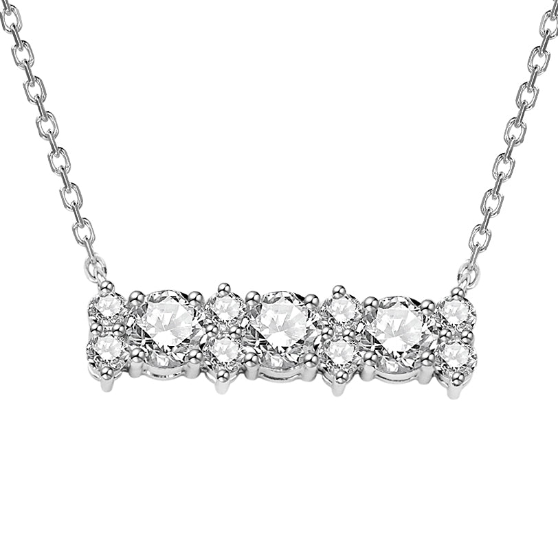 スプリットプロング　ラボグロウンダイアモンドネックレス　ラウンド型　14Kホワイトゴールド製