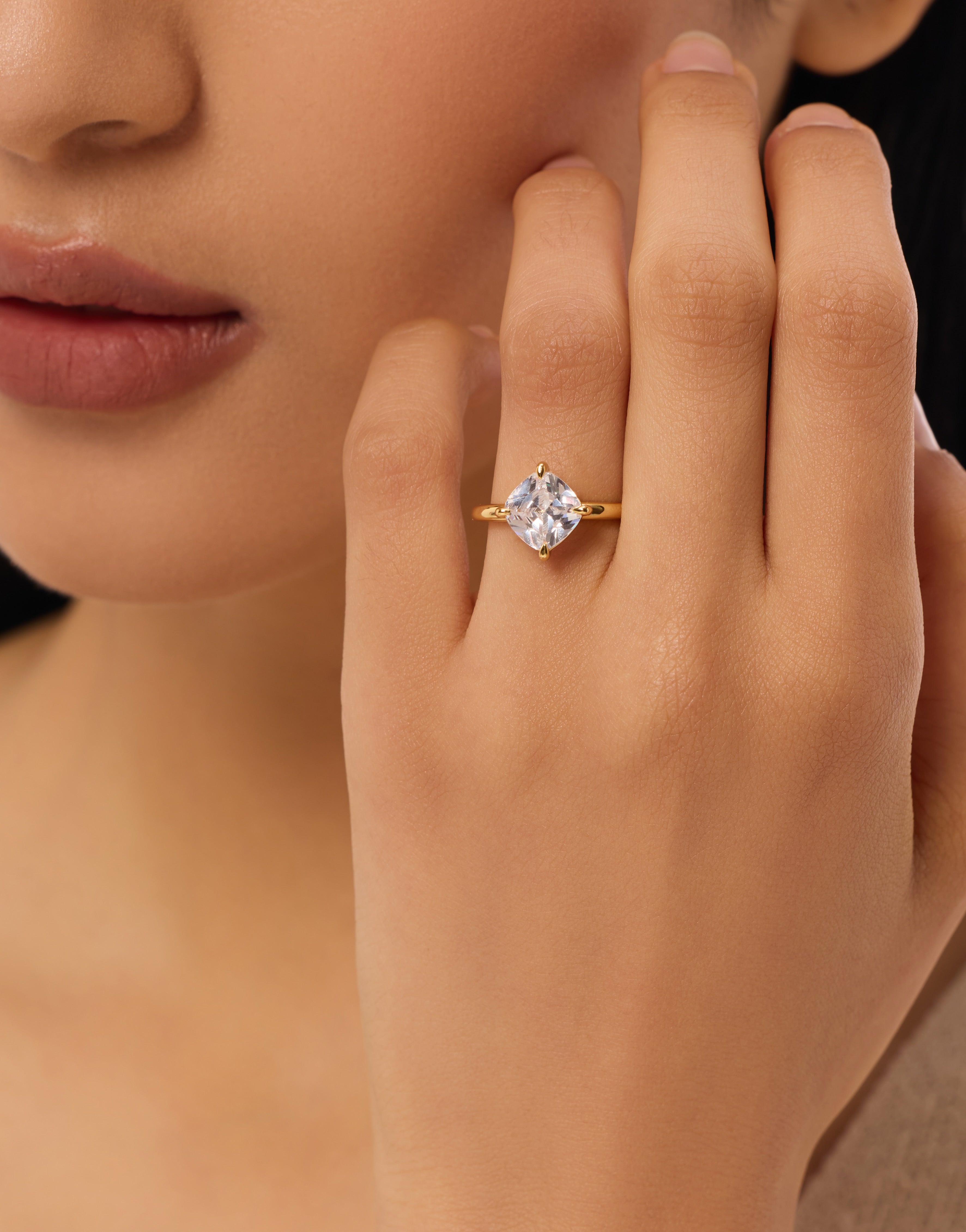 ソリティア プロングセット プリンセスカット婚約指輪 ラボグロウンダイヤモンド付き 14Kイエローゴールド