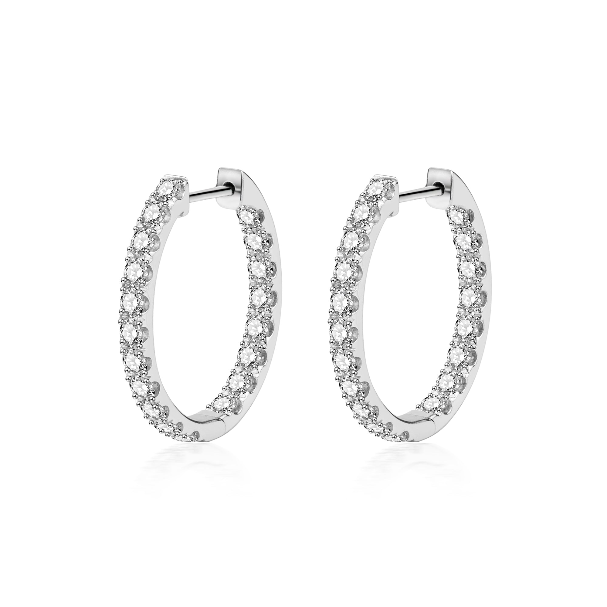 ラウンド型スプリットプロングセッティングのラボグロウンダイヤモンドフープピアス　14Kホワイトゴールド製